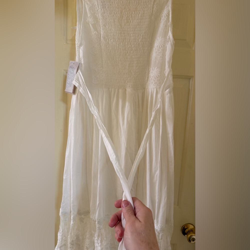 Elegant White Lace boho maxi Women’s Dress - Picture 13 of 13
